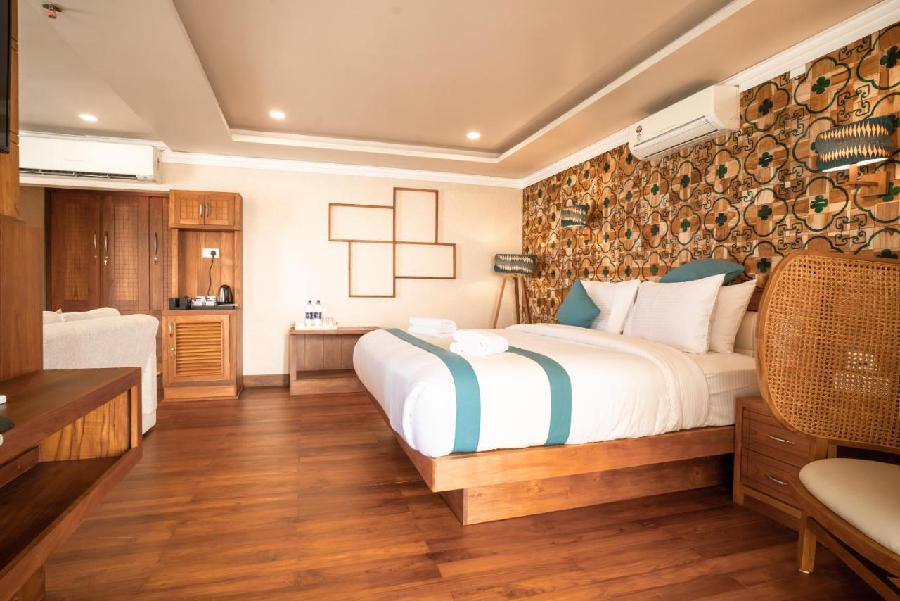 State Beach Resort And Spa 坎努尔 外观 照片