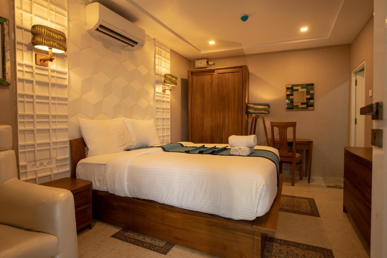 State Beach Resort And Spa 坎努尔 外观 照片